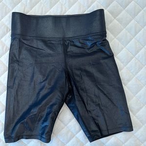Carbon 38 biker shorts